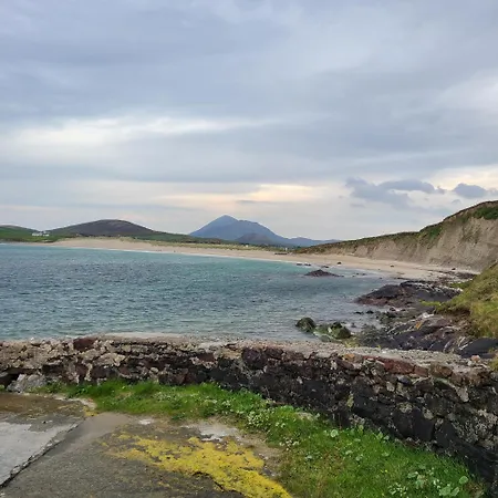 Clew Bay House With Breathtaking Ocean Views Sat To Sat Only Ferienhaus